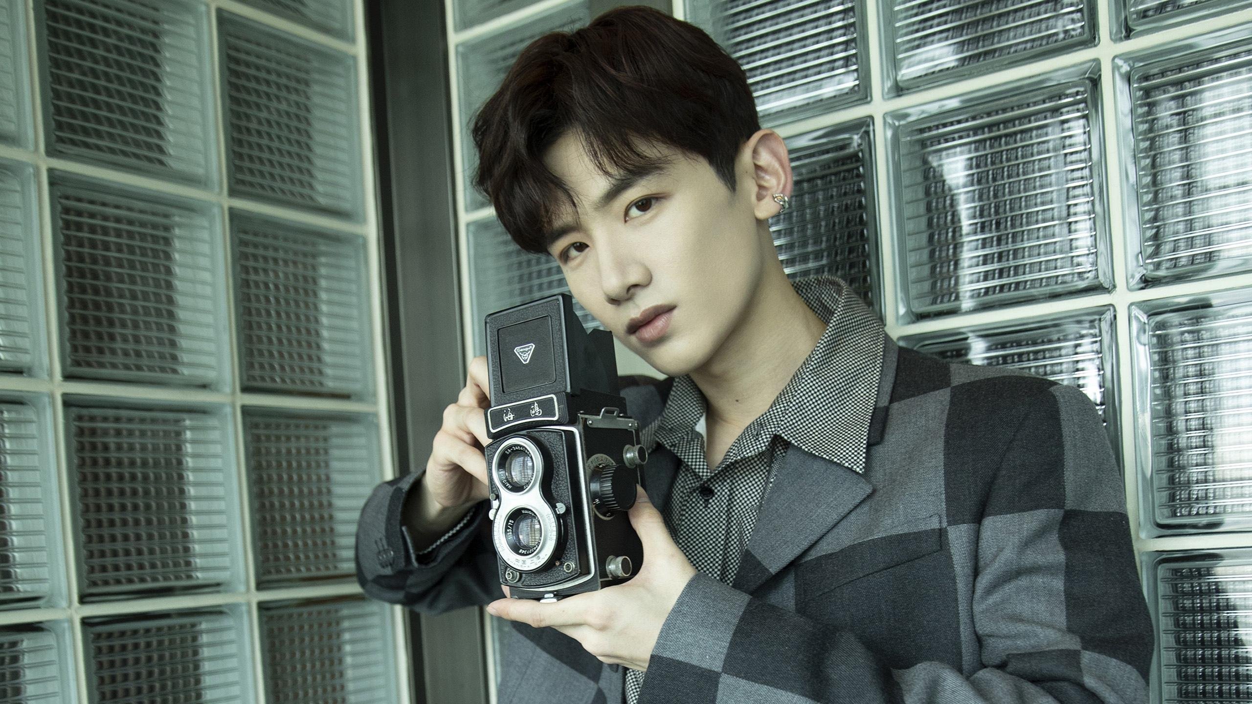 多特蒙德引进新后卫,德甲豪门加强实力,多特蒙德状态火爆锁定德甲半程冠军,全队身价首破5亿