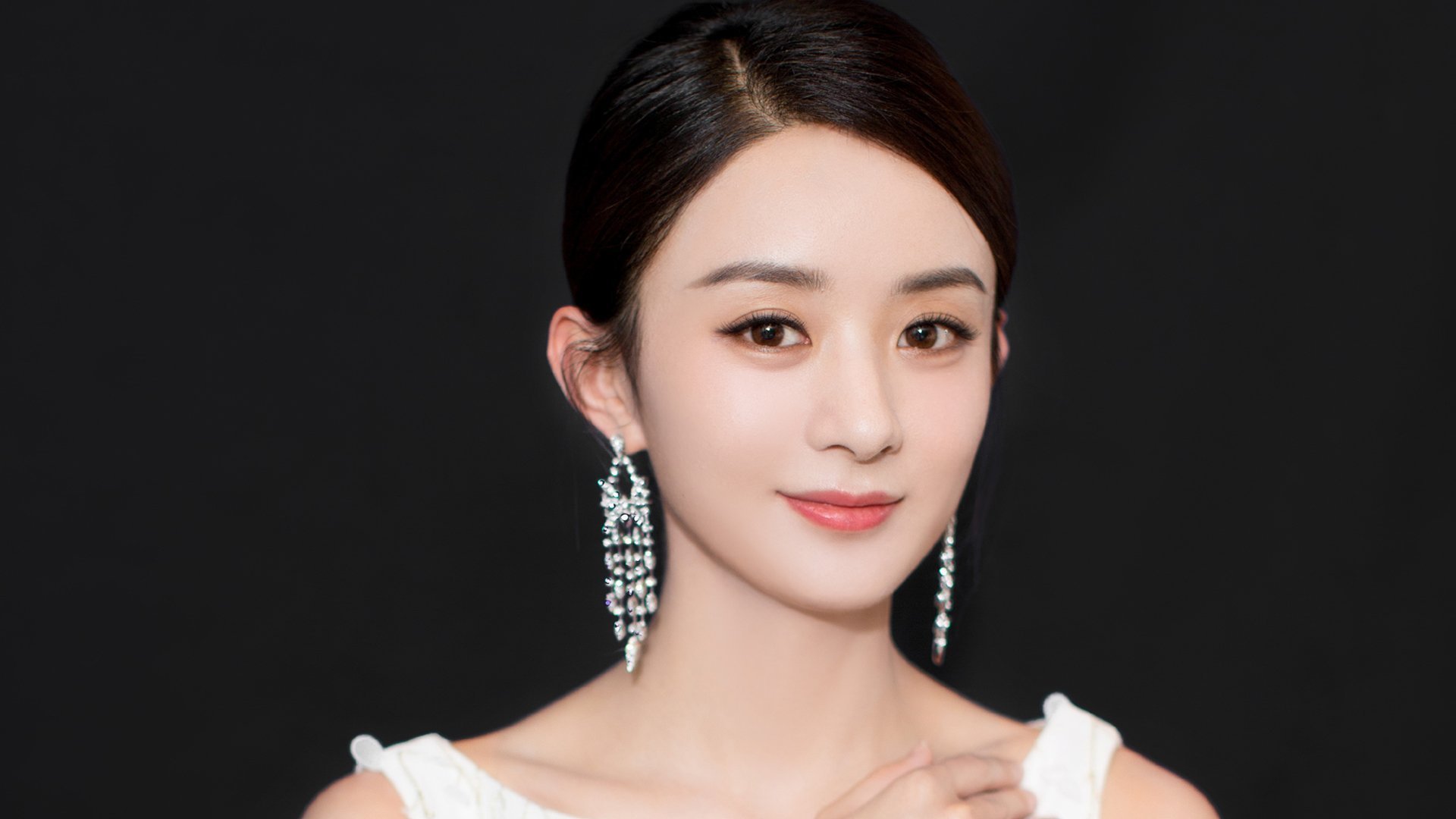 FB真人电子游戏-女子橄榄球职业化提速引关注，女子橄榄球女神